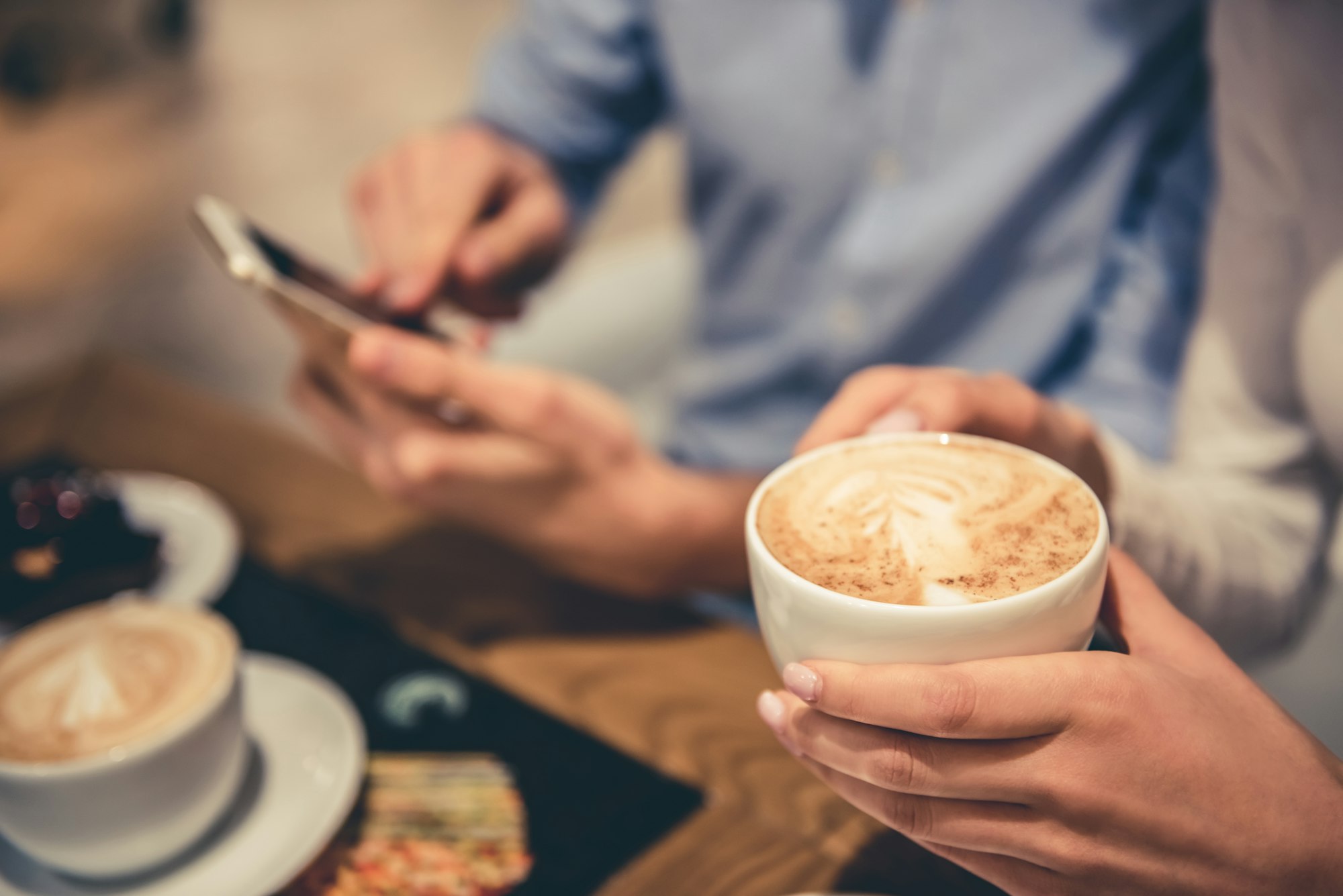 Couple drinking coffee